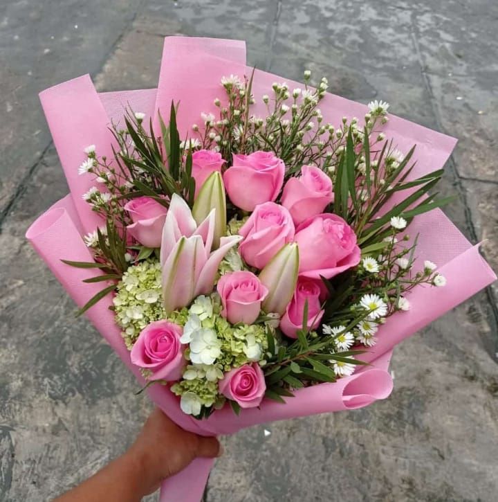 Hand Bouquet #69